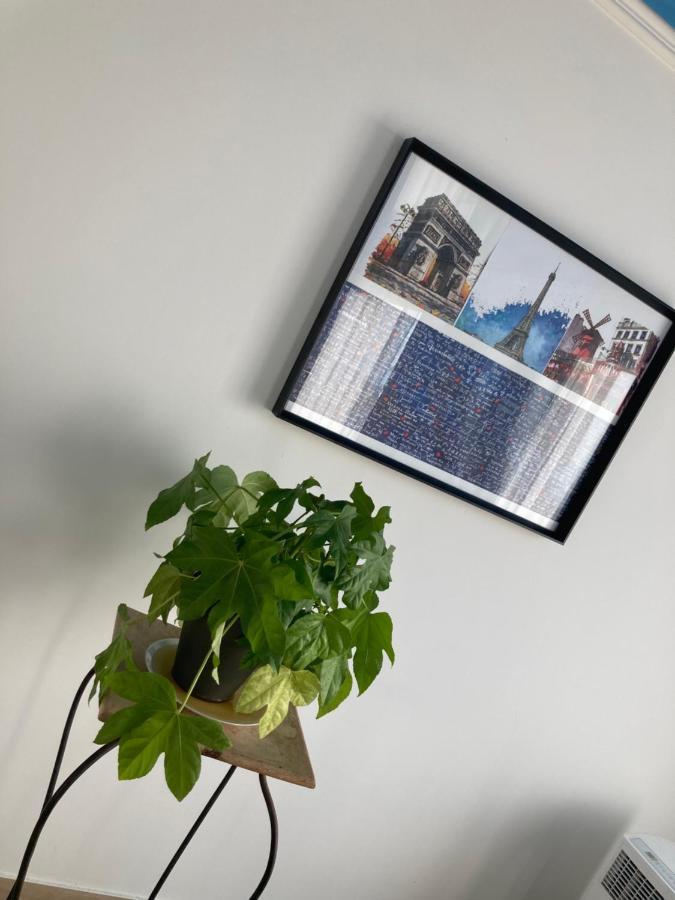 Location Chambre Avec Salle De Bain Et Partie Commune Sea View & Mountain View Renting 1 Of 3 Bedrooms With Shared Common Space 3 Bdrm Apt Not 1 Bdrm Plus Clime Ou Ac Bastia  Exterior foto